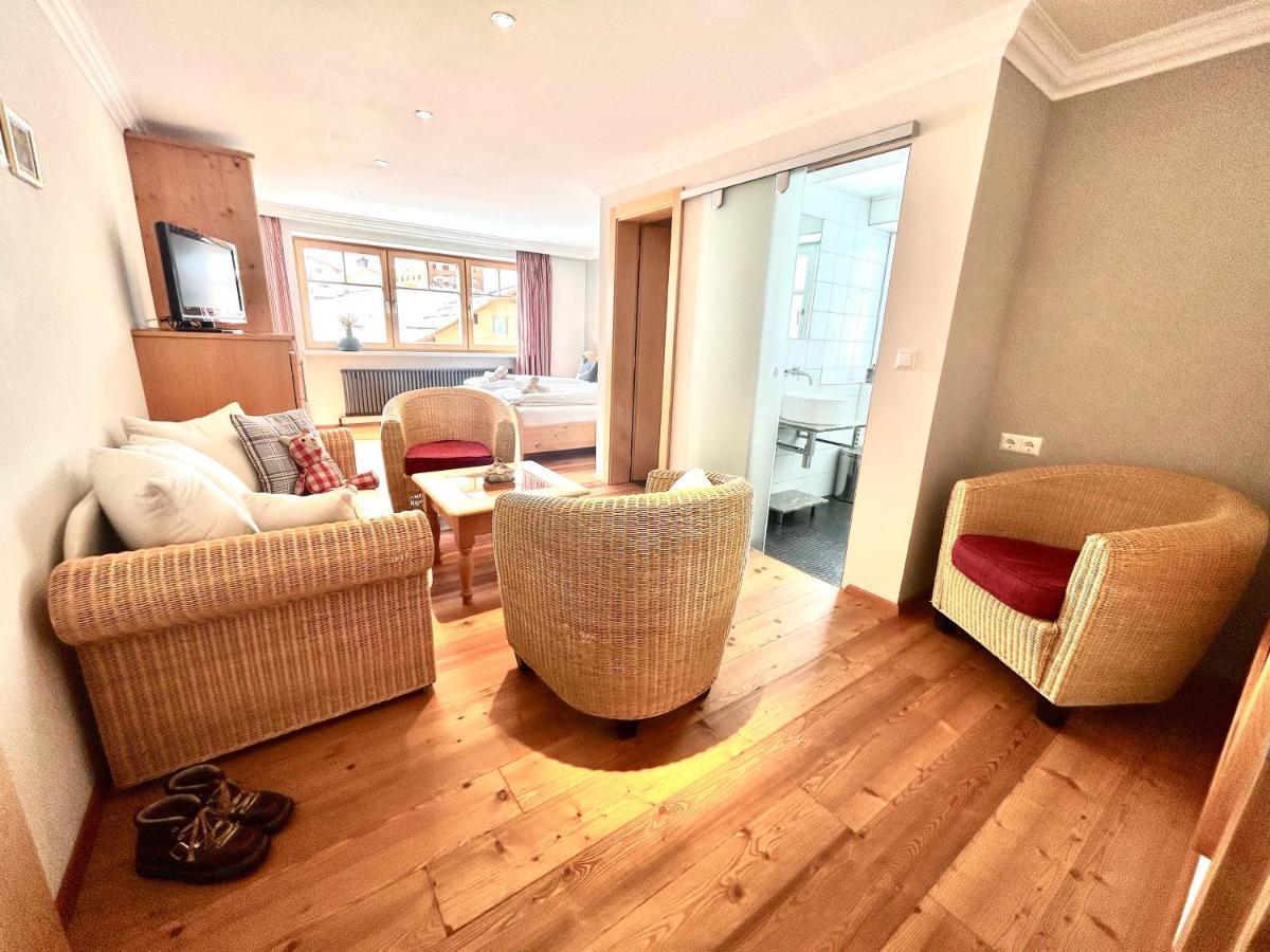 Haus Wallis By Stayfritz - Ski-In Ski-Out Zimmer 'Garni' Am Arlberg Warth  Экстерьер фото