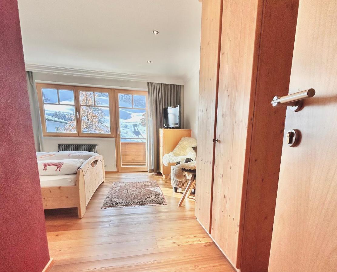 Haus Wallis By Stayfritz - Ski-In Ski-Out Zimmer 'Garni' Am Arlberg Warth  Экстерьер фото
